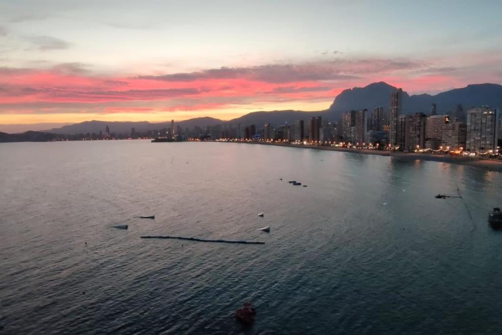 Apartamento Paraiso Lido เบนิดอร์ม ภายนอก รูปภาพ