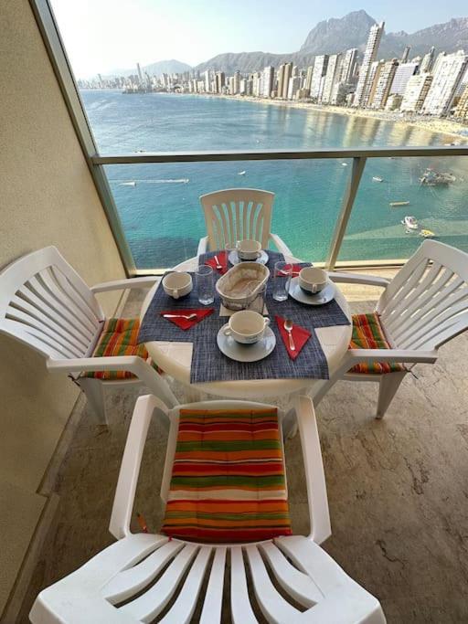 Apartamento Paraiso Lido เบนิดอร์ม ภายนอก รูปภาพ